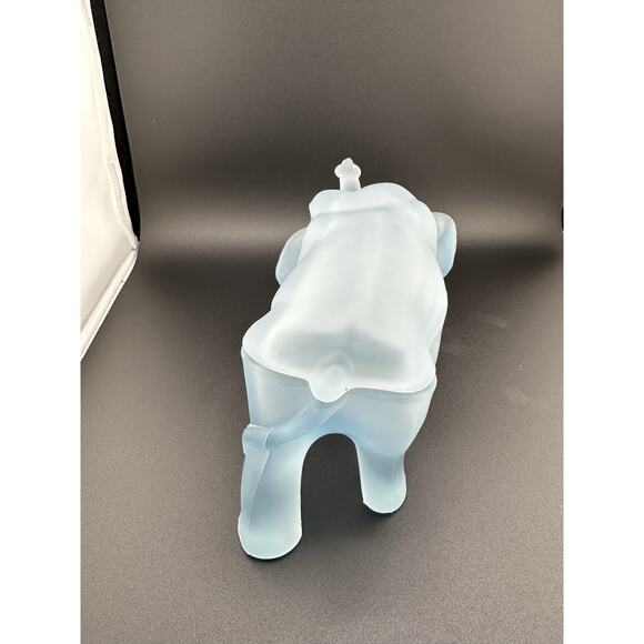 Vintage Tiara Indiana Glass Satin Blue Frosted Elephant Lidded Trinket Box - Picture 5 of 10